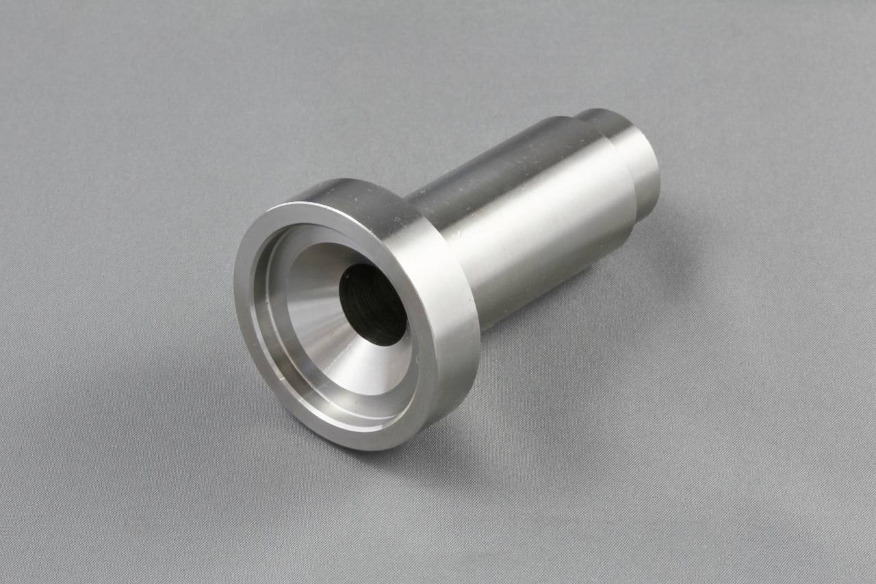 ステンレス｜切削加工事例｜難削材・ステンレスの切削加工 株式会社タカヤマ｜Page:2